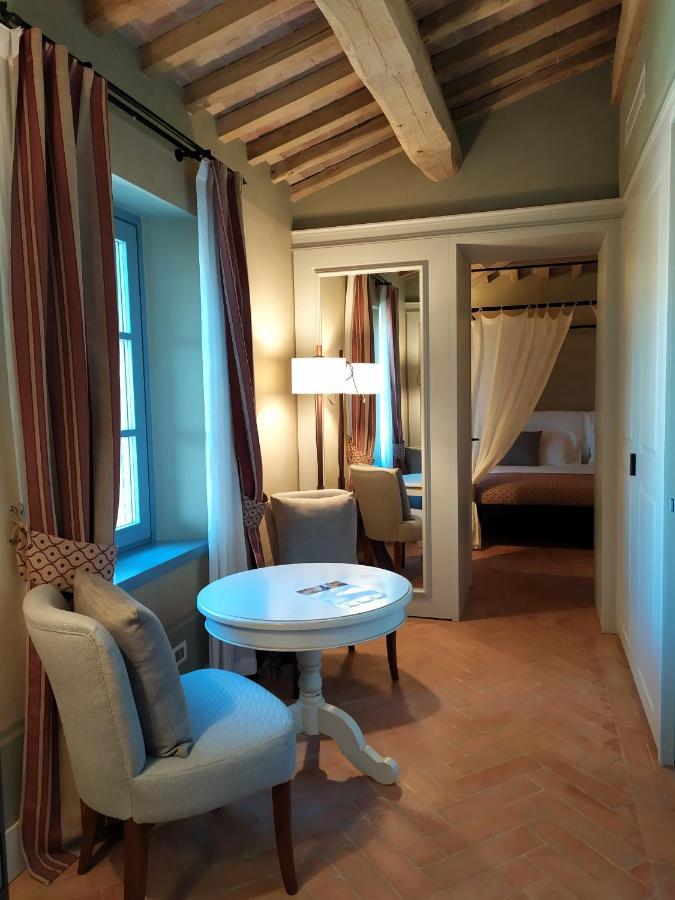 Tenuta Castelgiocondo มอนตาลชิโน ภายนอก รูปภาพ