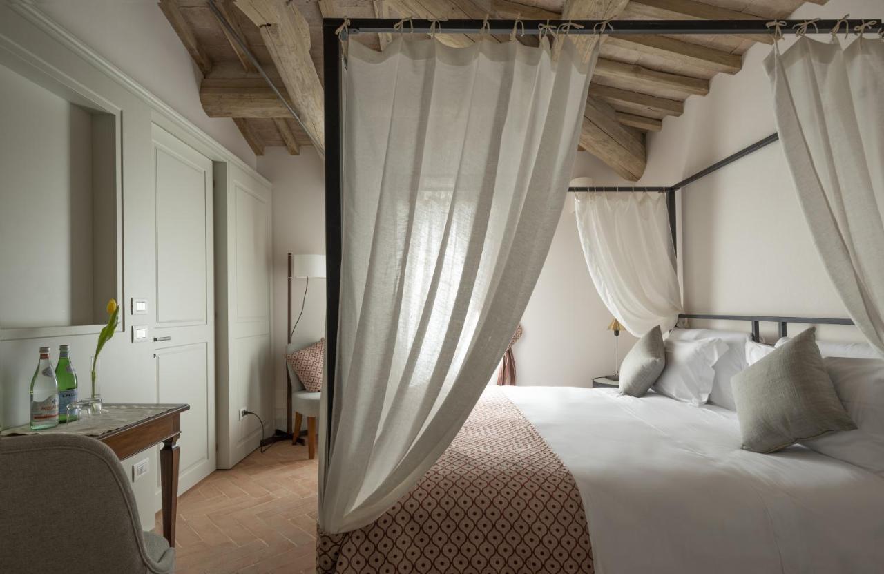 Tenuta Castelgiocondo มอนตาลชิโน ภายนอก รูปภาพ