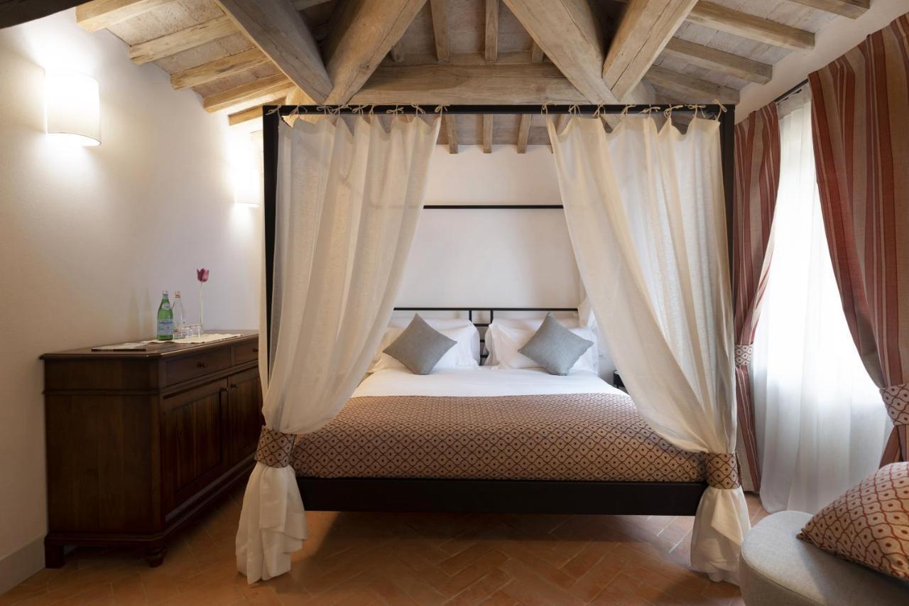 Tenuta Castelgiocondo มอนตาลชิโน ภายนอก รูปภาพ
